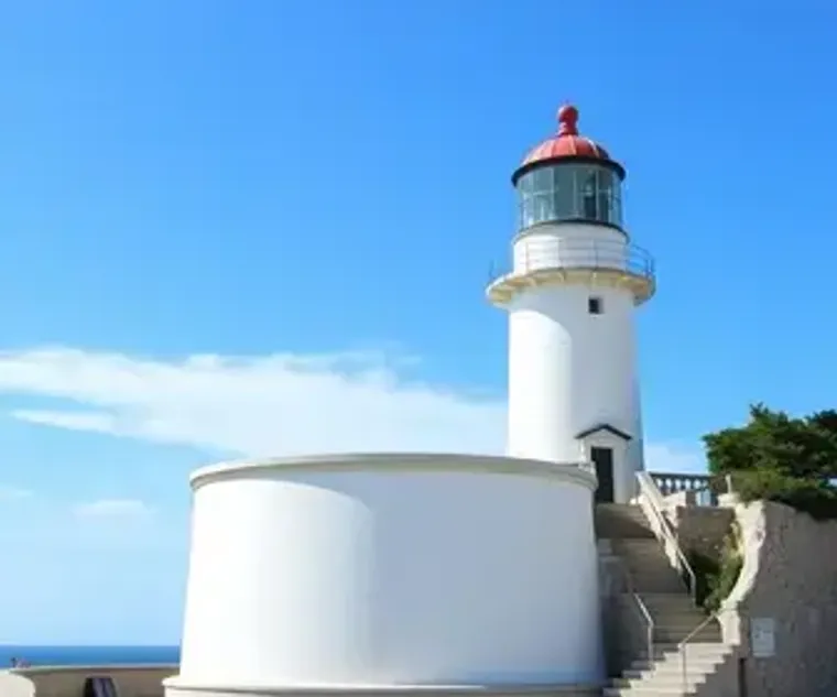 Is Farol Santander Worth Visiting? What Tourists Should Know