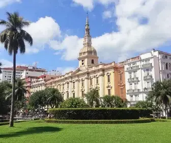 Half Day in Liberdade: Route, Stops and Practical Tips