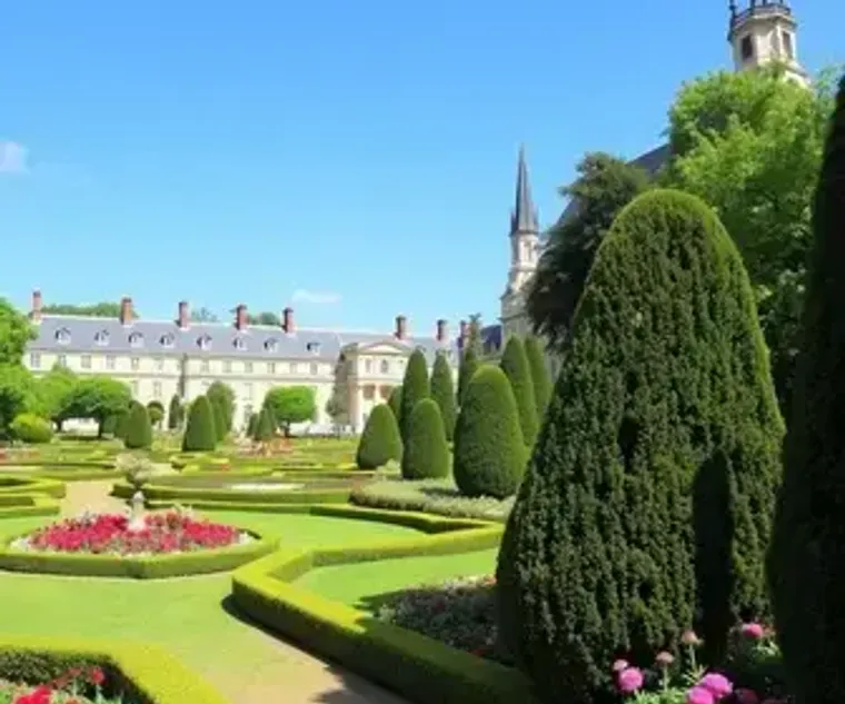 One Day in Jardins: Route, Stops and Practical Tips